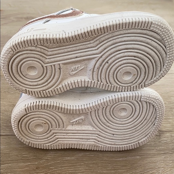 Nike Force 1 toddler sneaker - Picture 5 of 7